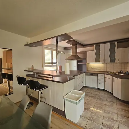 Wohnreich Mitte - 3a - In 4er Wg * Blaustein