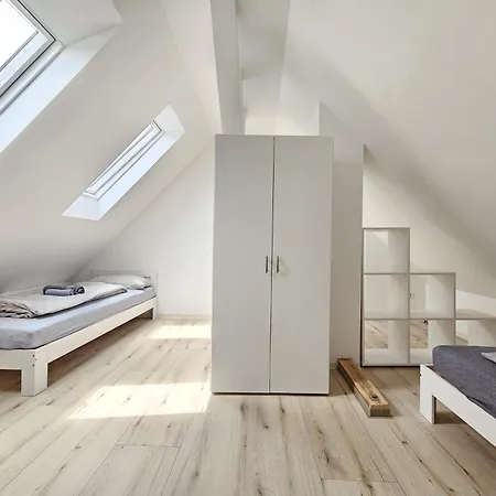 Wohnreich Mitte - 3a - In 4er Wg