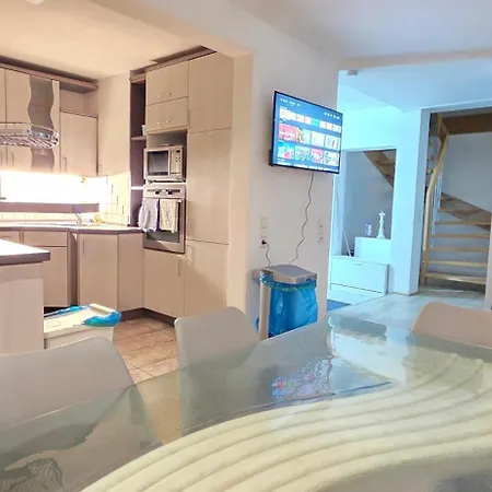 Wohnreich Mitte - 3a - In 4er Wg 布劳施泰因