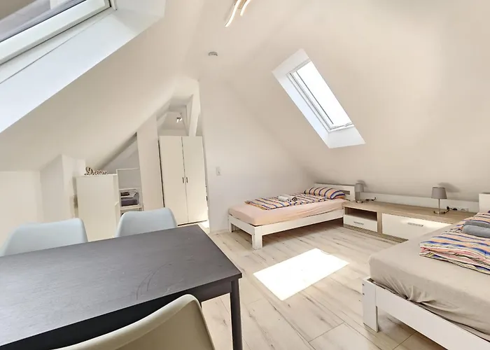 Wohnreich Mitte - 3a - In 4er Wg Blaustein