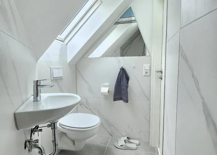 Wohnreich Mitte - 3a - In 4er Wg